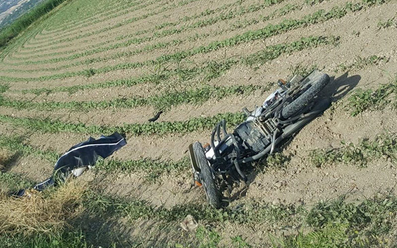 Gençlerin motosiklet gezintisi ölümle bitti
