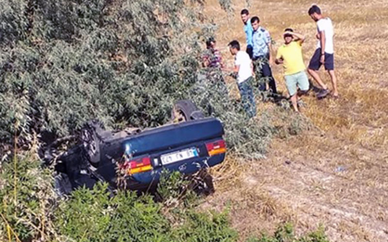 Otomobil şarampole yuvarlandı: 5 yaralı