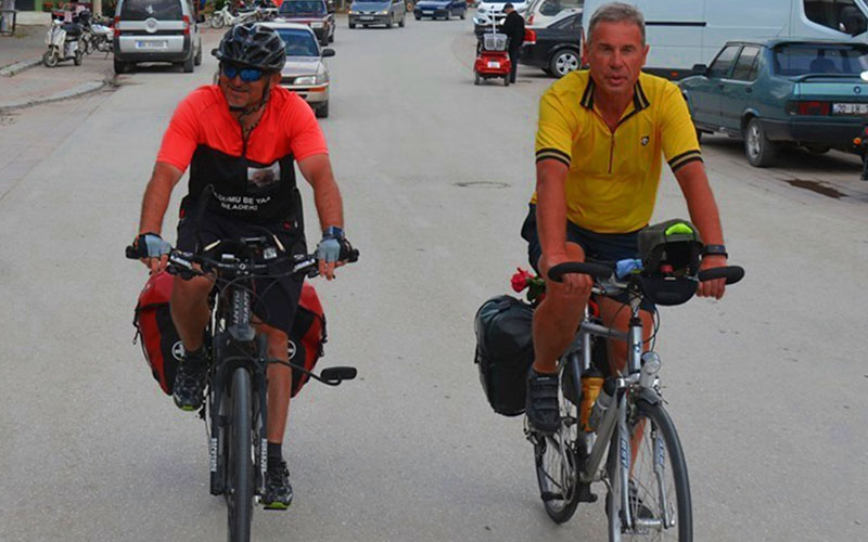 Bisiklet festivali için 3 bin kilometre yol kat ettiler