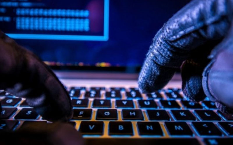 İnternet alışveriş sitesiyle 400 bin TL dolandırdılar
