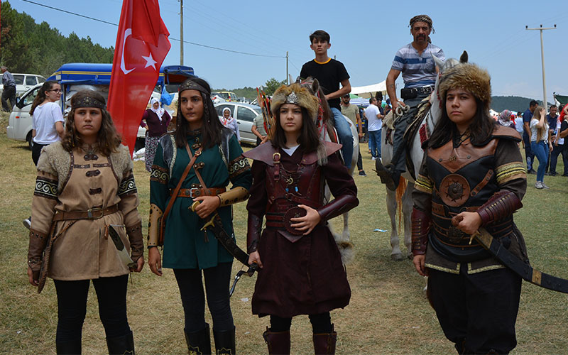 126 Yörük ve Türkmen Derneği üyeleri Denizli’de buluştu
