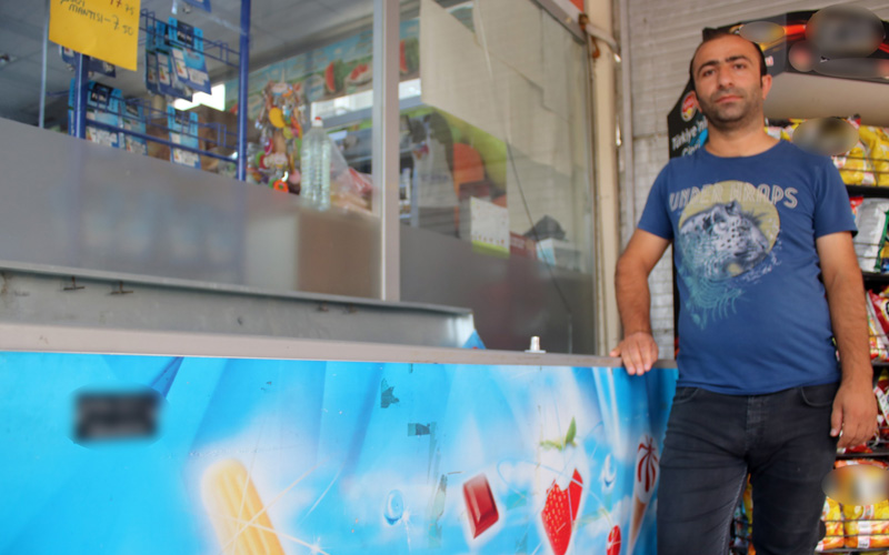 Dondurma çalan gençler parasını ödedi, özür diledi