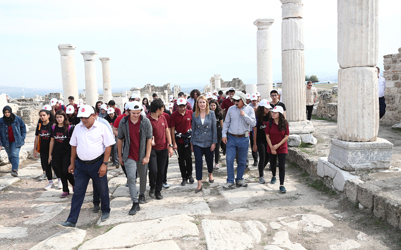 Öğrenciler için antik kentlere geziler başladı