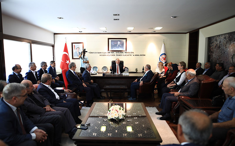Zolan, muhtarları ağırladı