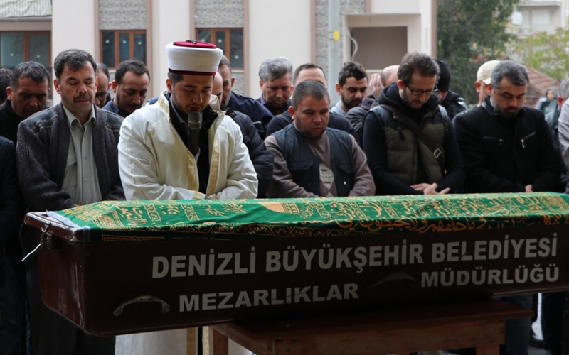Acil serviste ölü bulunmuştu, cenazesi toprağa verildi