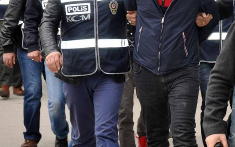 FETÖ operasyonunda 11 kişi yakalandı