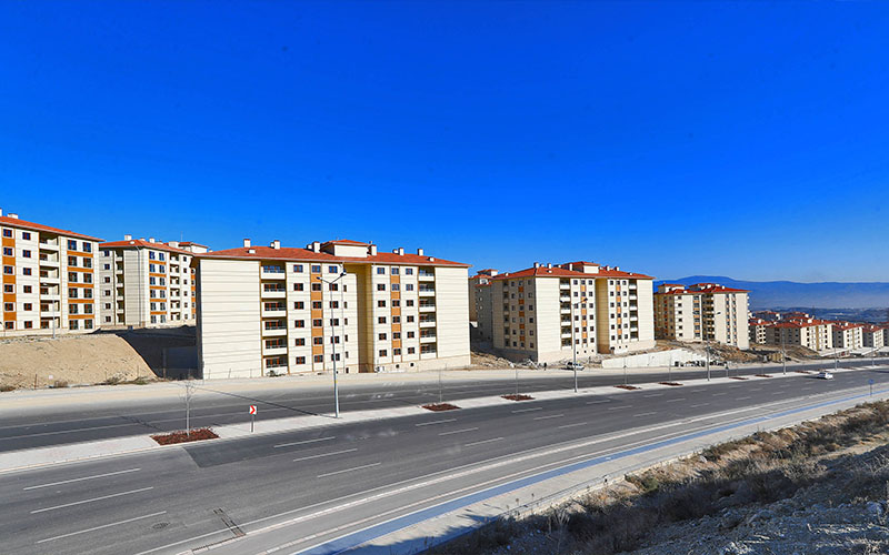 TOKİ, Denizli’de 938 konutu satışa çıkardı