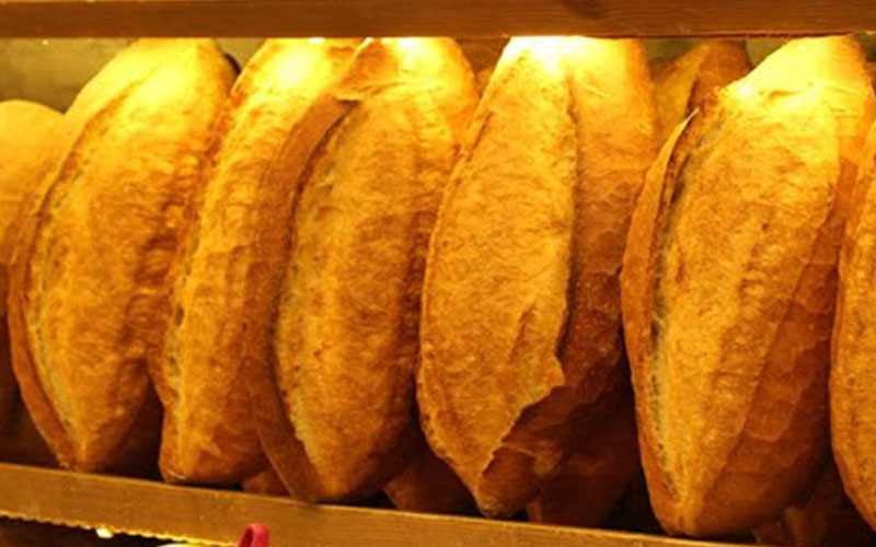 Marketlerin rekabeti ekmeğin fiyatını 25 kuruşa düşürdü