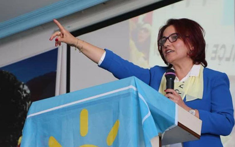 İYİ Parti Çivril İlçe Başkanlığına Elvan Çakmakçı seçildi