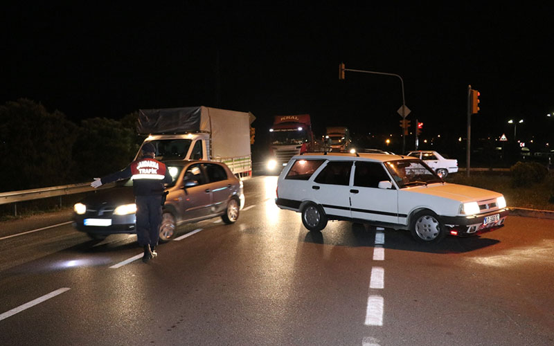 Denizli’ye araç giriş çıkışı kısıtlaması 15 gün daha uzatıldı