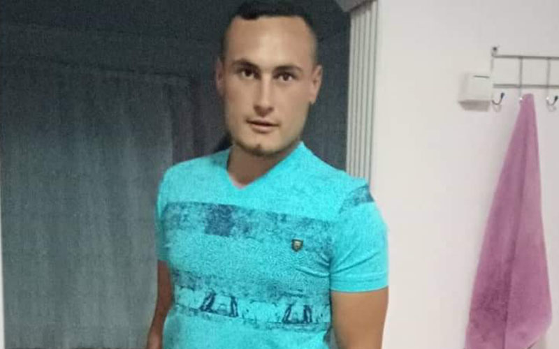 Bir kişi odasında ölü bulundu