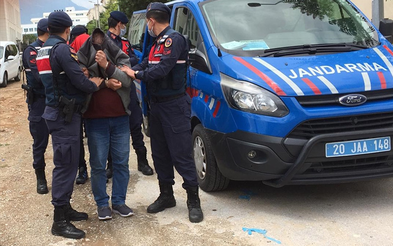 EFT yoluyla dolandırıcılık operasyonunda 3 kişi yakalandı
