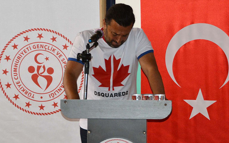Denizlispor Teknik Direktörü Bülent Uygun’u ağlatan görüntü