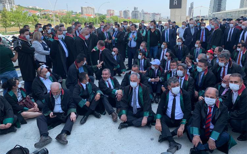 CHP’li Yıkar’dan Baro başkanlarının Ankara girişinde durdurulmasına tepki