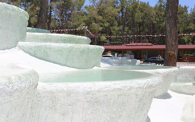Pamukkale travertenlerinin benzeri Antalya’da
