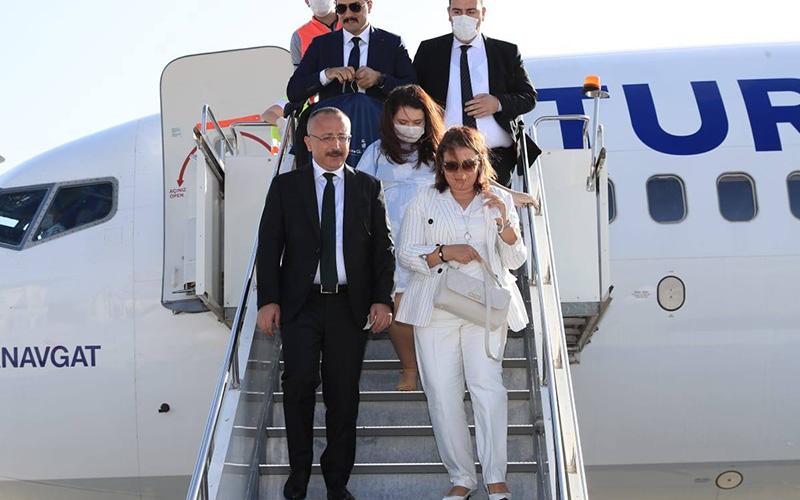 Denizli Valiliğine atanan Atik, kente geldi