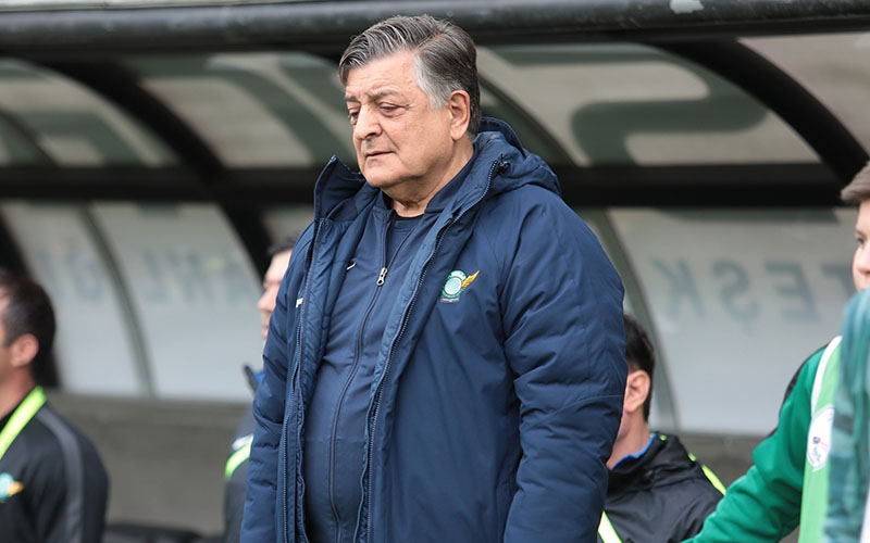 Denizlispor’un eski hocası Yılmaz Vural, coronaya yakalandı