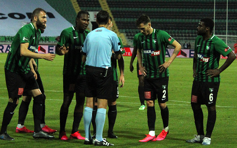Denizlispor, Beşiktaş’a farklı yenildi: 1-5