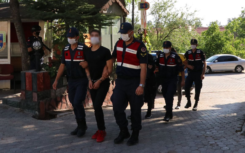 Denizli’deki uyuşturucu operasyonunda 15 tutuklama