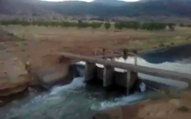 Acıpayam’da muhtarın sulama suyu isyanı