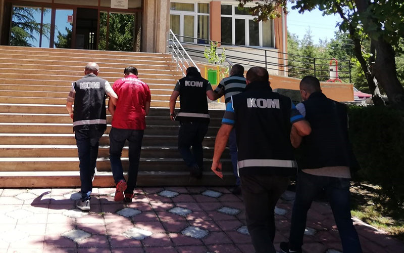 Yeşilova Belediye Başkanı’nın vurulduğu olayla ilgili Denizli’de operasyon