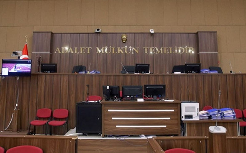 Eski cumhuriyet savcısı,FETÖ’nün örgüt evinde yakalandı