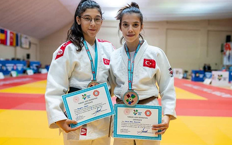 Büyükşehir Belediyesi judocuları milli takım kampında