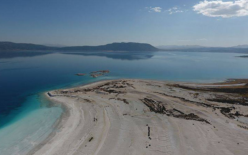 Salda’nın ‘Beyaz Adalar’ bölgesinde göle ve plaja giriş yasaklandı
