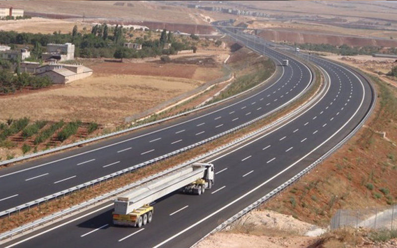 Özkan: Aydın-Denizli Otoyolu’nun sözleşmesi imzalandı