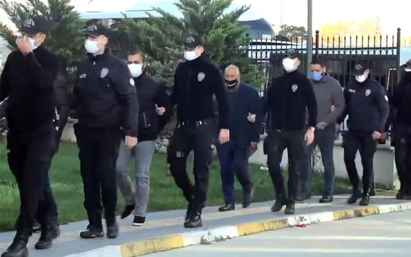Devleti yakıtla dolandıran 23 kişi tutuklandı