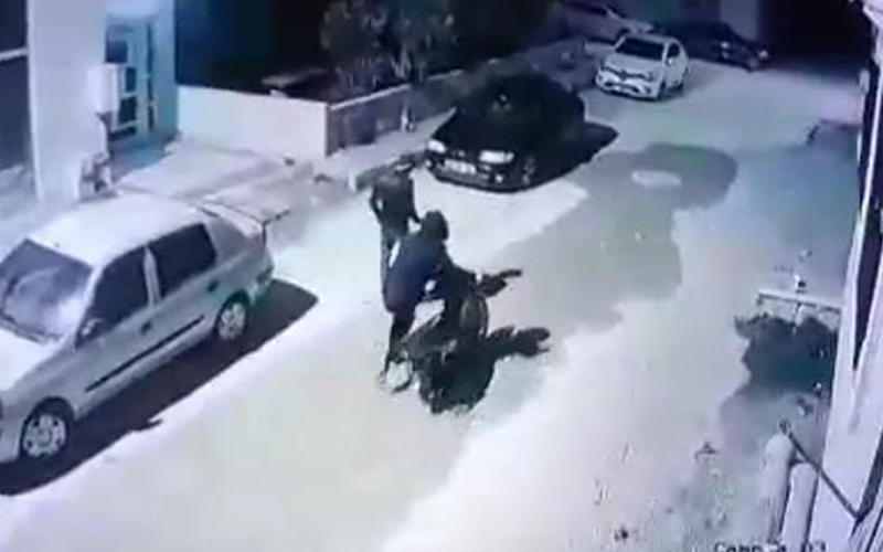 Güvenlik kamerası hırsızlığı kaydetti, faili aranıyor