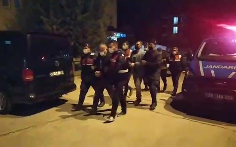 3 yaşlıyı 150 bin TL dolandıran 3 kişi Denizli’de yakalandı