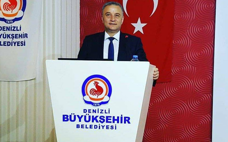 Büyükşehir Belediye Meclisi Salonu’nda intihar etti