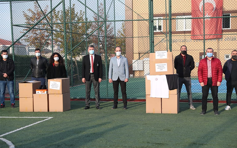 Merkezefendi Belediyesinden engelli spor kulüplerine malzeme yardımı