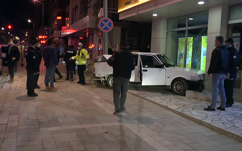 Polisten kaçış kazayla son buldu
