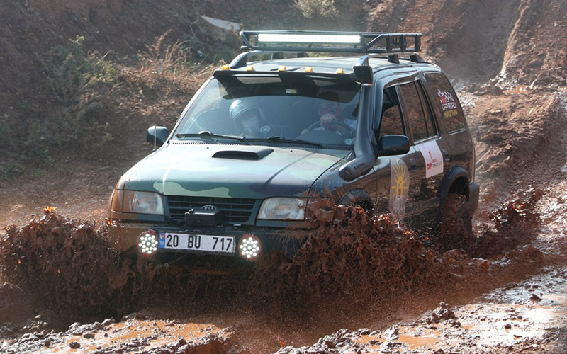 CHP İl Gençlik Kolları, engellilere off-road heyecanı yaşattı
