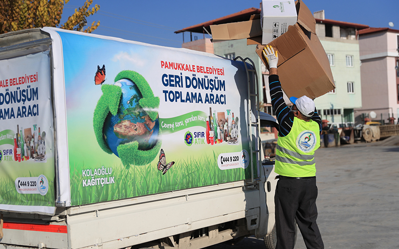 Pamukkale’de ambalaj atıklarının toplanması için program hazırlandı