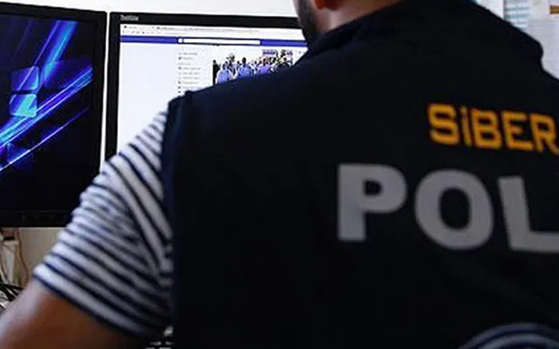 Sosyal medyada yılbaşı paylaşımları sıkı takibe alınacak