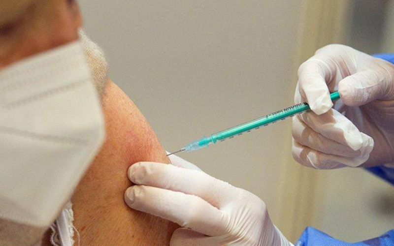 Sağlık Bakanlığından COVID-19 aşı uygulamasında ‘dolandırıcılık’ uyarısı