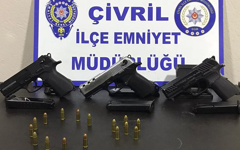 Silah kaçakçılığı operasyonunda 2 kişi gözaltına alındı