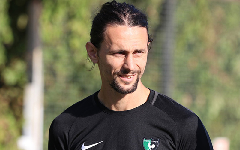 Subotic sakat mı, derdi para mı?