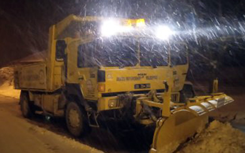 Büyükşehir Belediyesi’nden karla mücadele çalışması