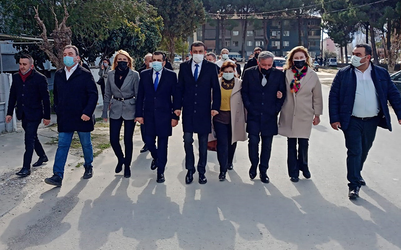 Denizli’de CHP’li başkanların çarşı pazar turu