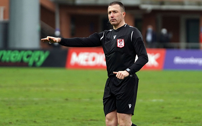 Konyaspor-Denizlispor karşılaşmasını Hüseyin Göçek yönetecek