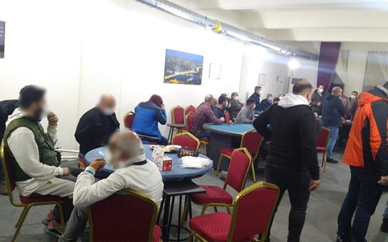 Kumar oynanan otele polis baskını: 23 gözaltı