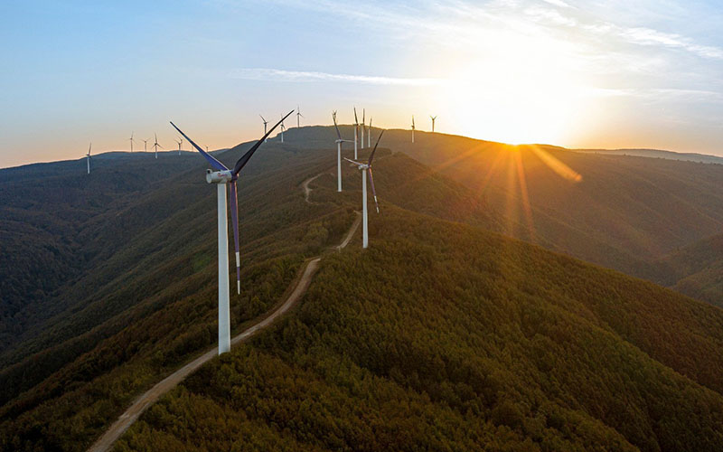 Aydem Yenilenebilir Enerji’den son 3 yılın en büyük halka arzı