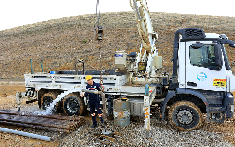 Çivril’de saniyede 25 l/sn debiye sahip su kaynağı bulundu