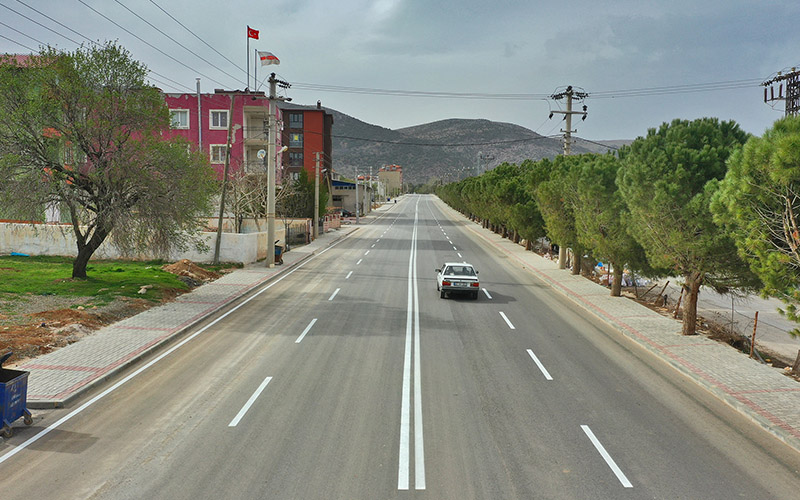 Serinhisar’a 14 bin ton sıcak asfalt