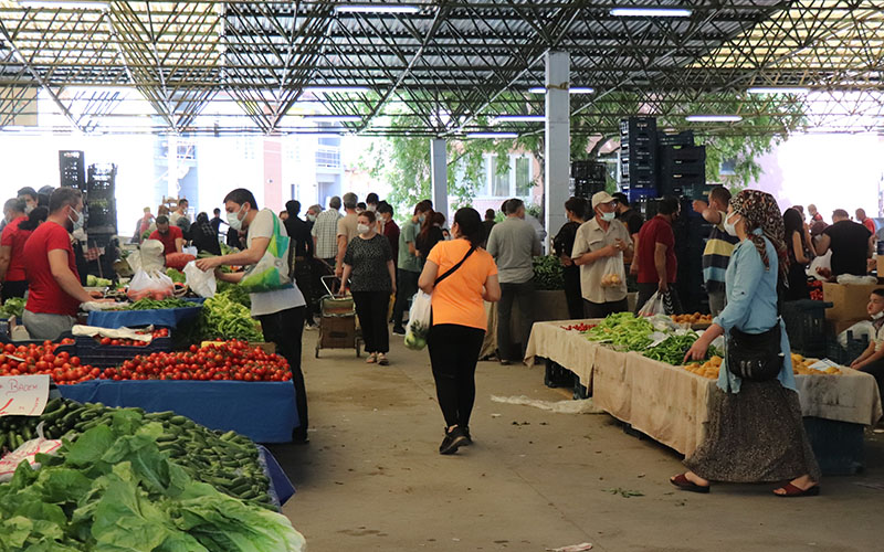 Pazar yerleri tedbirler kapsamında ikinci kez açıldı