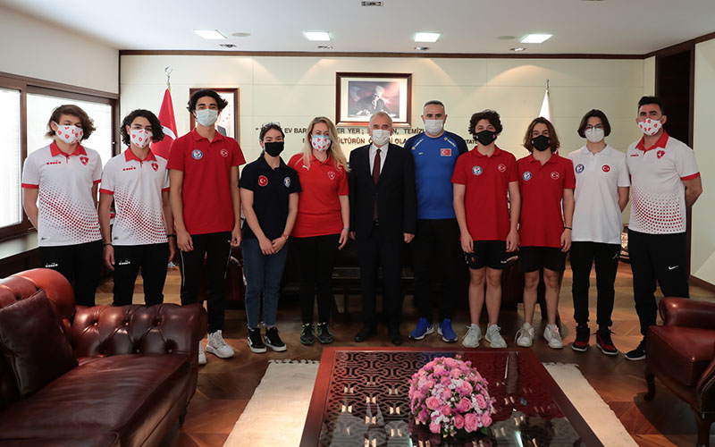 Milli sporculardan Zolan’a ziyaret